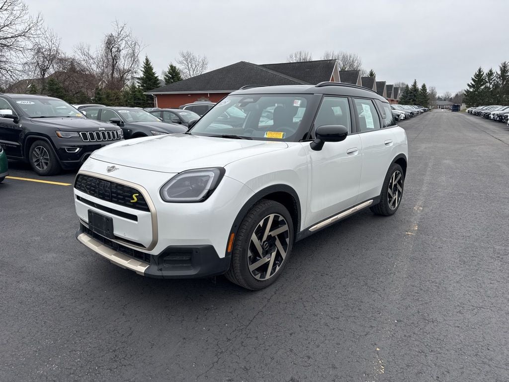 2025 MINI Cooper Countryman SE Signature Plus