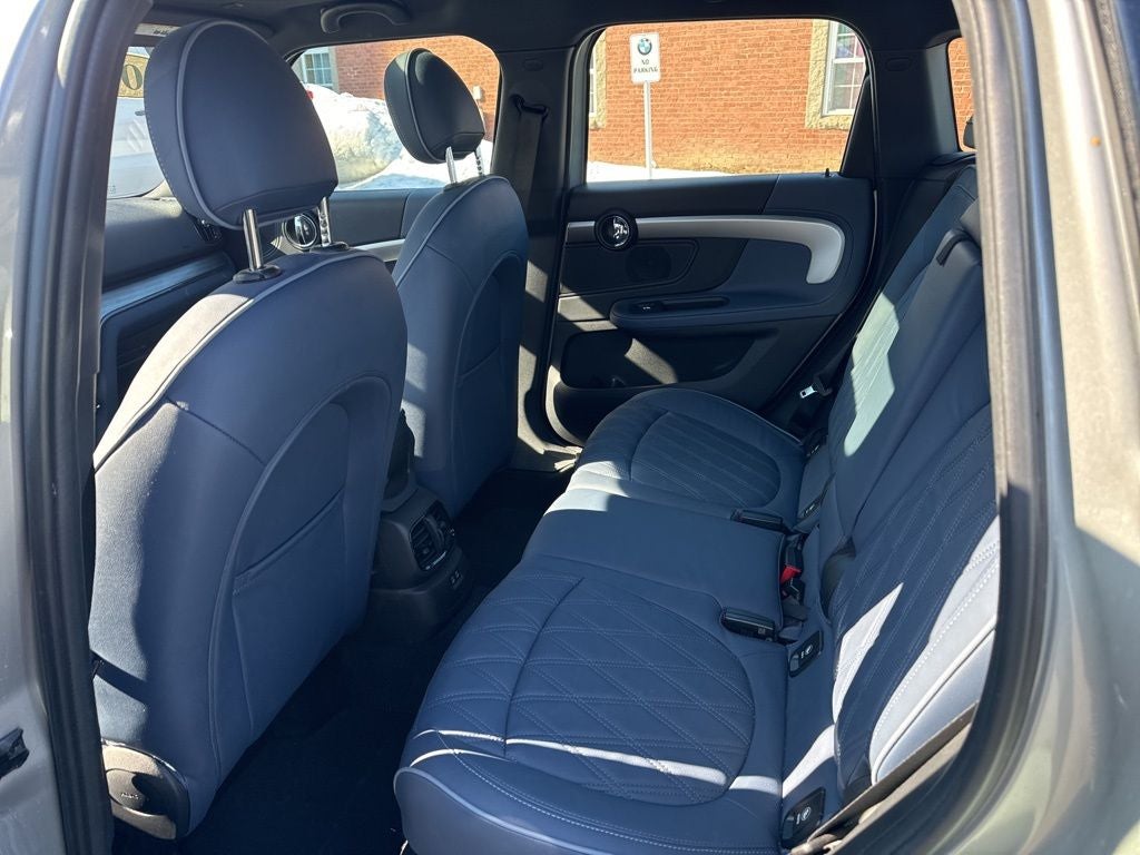 2024 MINI Cooper S Countryman Iconic