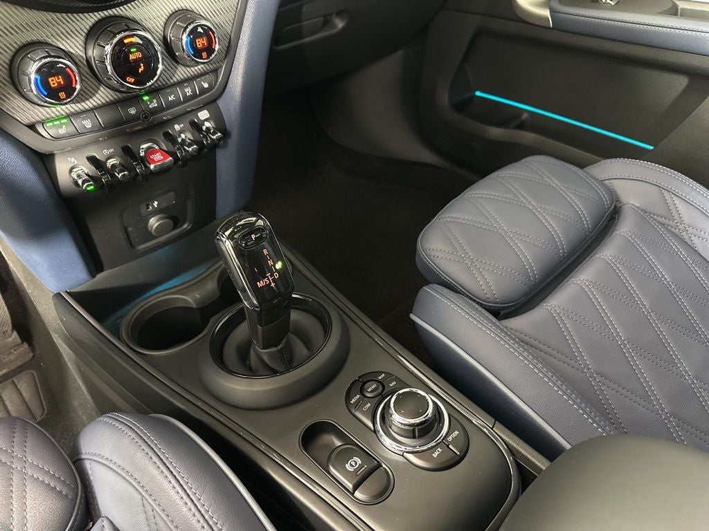 2024 MINI Cooper S Countryman Iconic