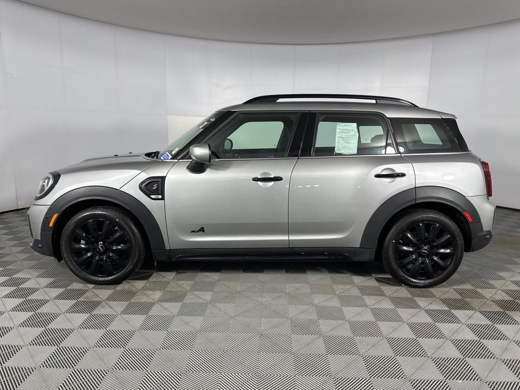 2024 MINI Cooper S Countryman Iconic