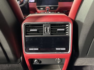 2021 Porsche Cayenne Base