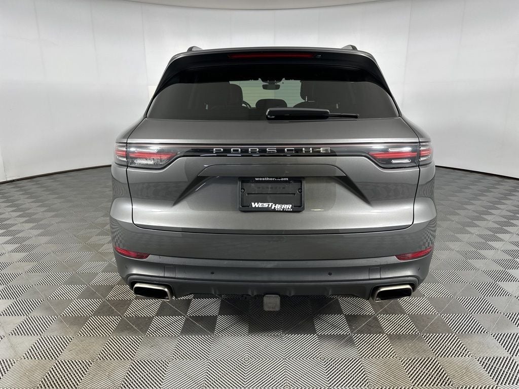 2021 Porsche Cayenne Base