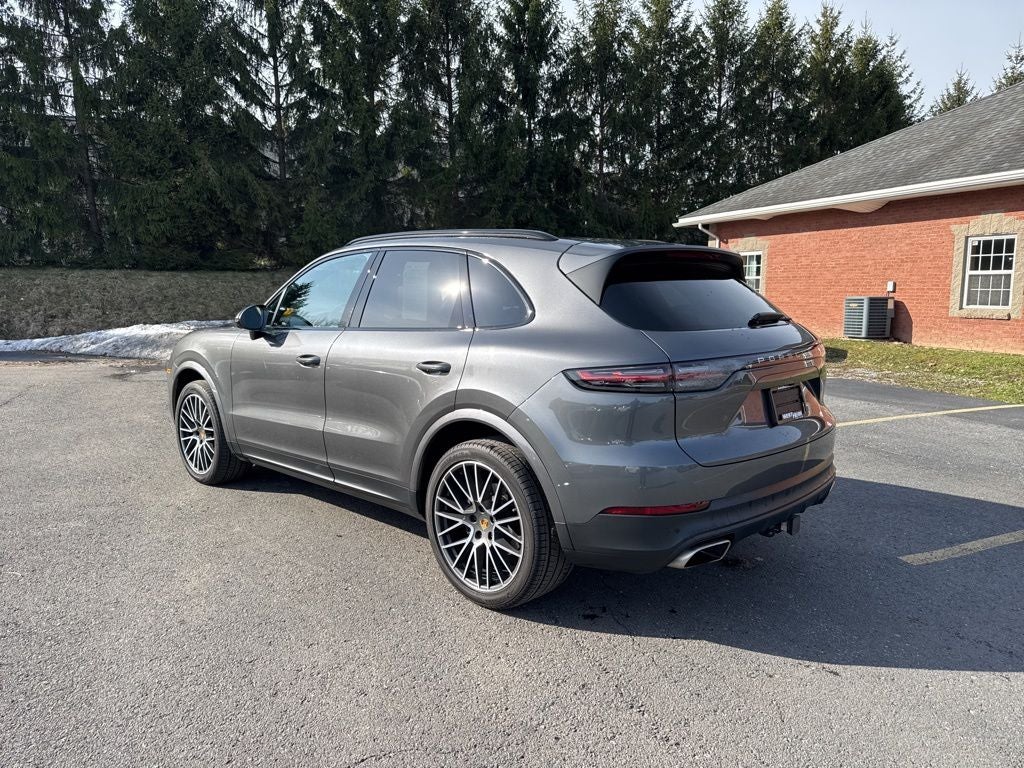 2021 Porsche Cayenne Base