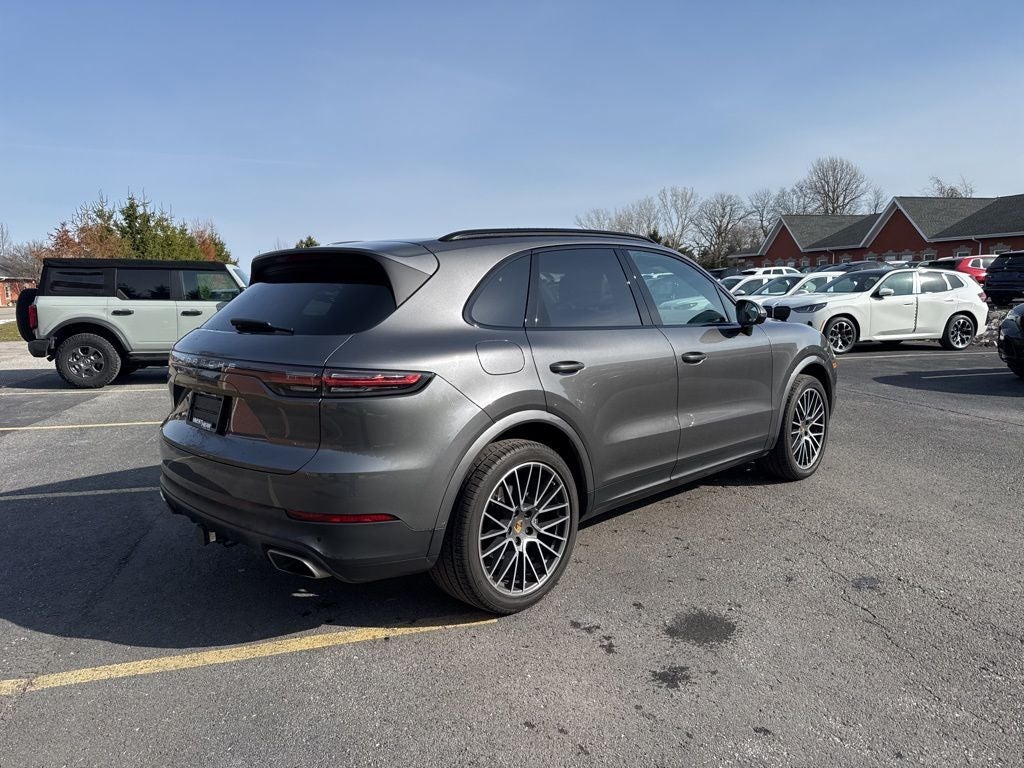 2021 Porsche Cayenne Base
