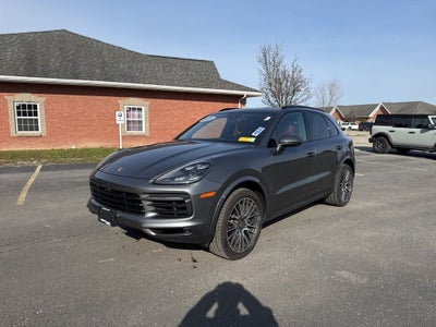 2021 Porsche Cayenne Base