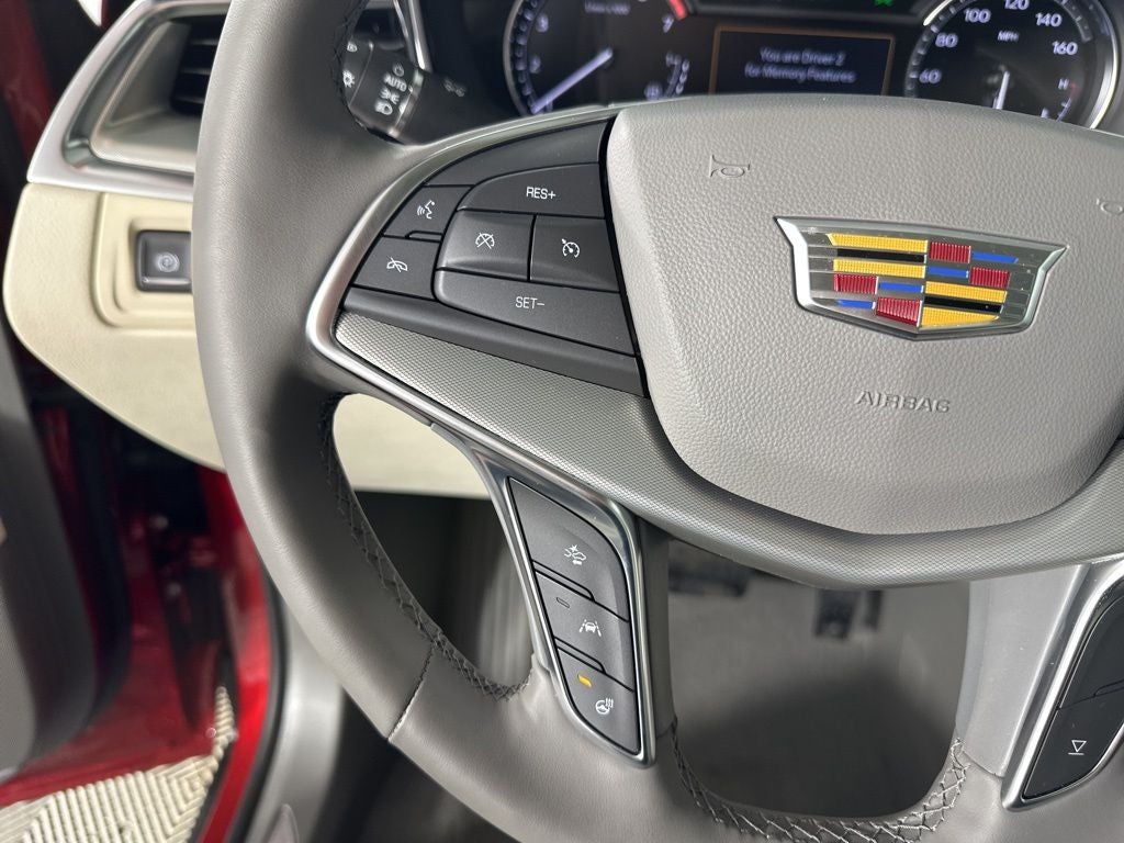 2025 Cadillac XT5 Premium Luxury