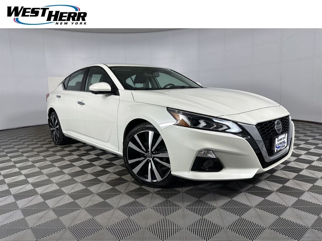 2021 Nissan Altima 2.5 Platinum