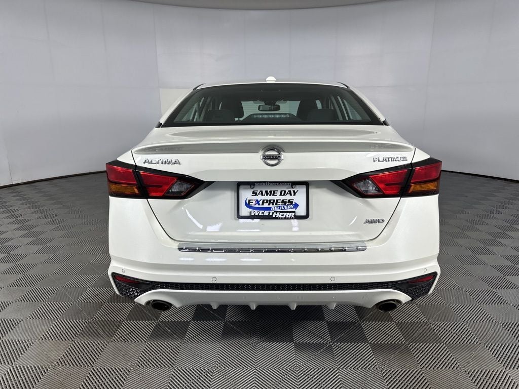 2021 Nissan Altima 2.5 Platinum