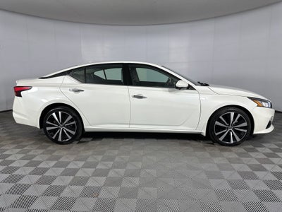 2021 Nissan Altima 2.5 Platinum