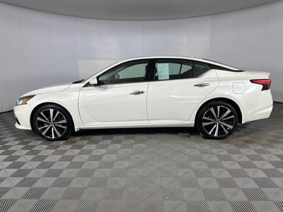 2021 Nissan Altima 2.5 Platinum