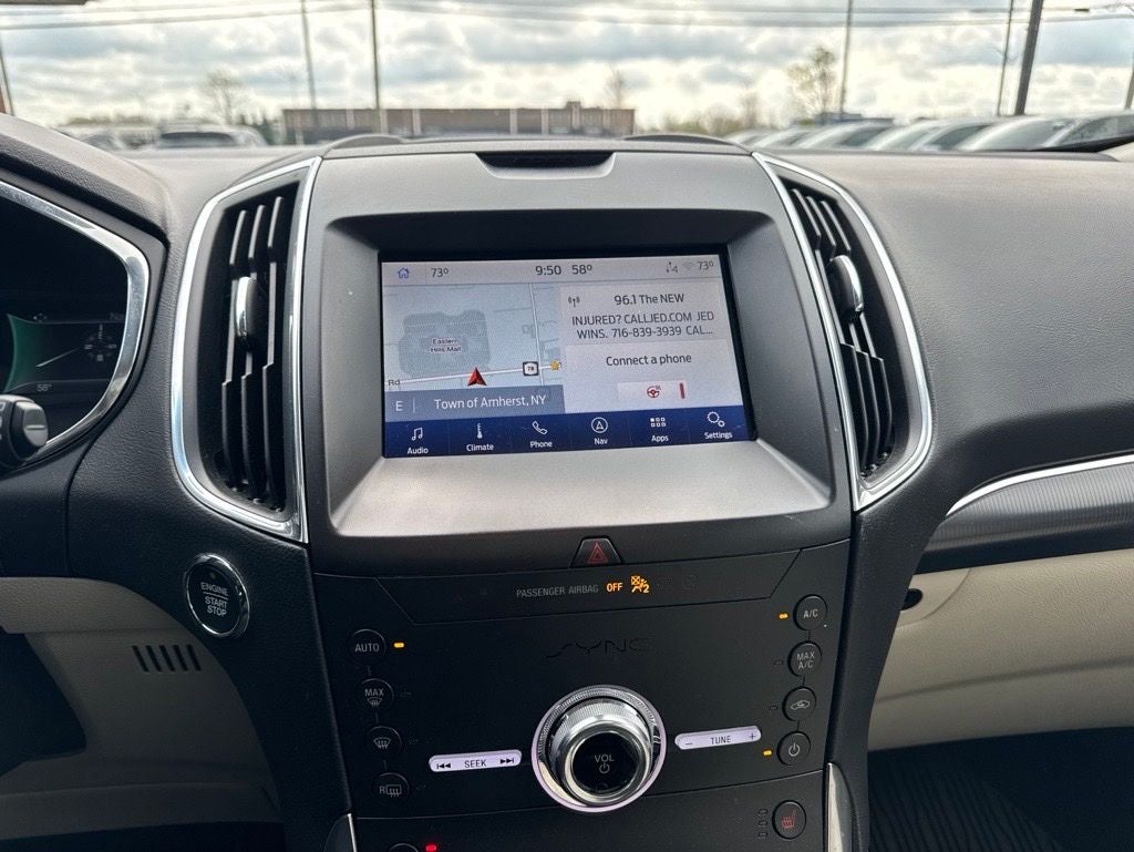 2020 Ford Edge Titanium