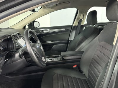 2020 Ford Fusion Hybrid SE