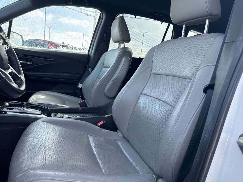 2019 Honda Passport Elite