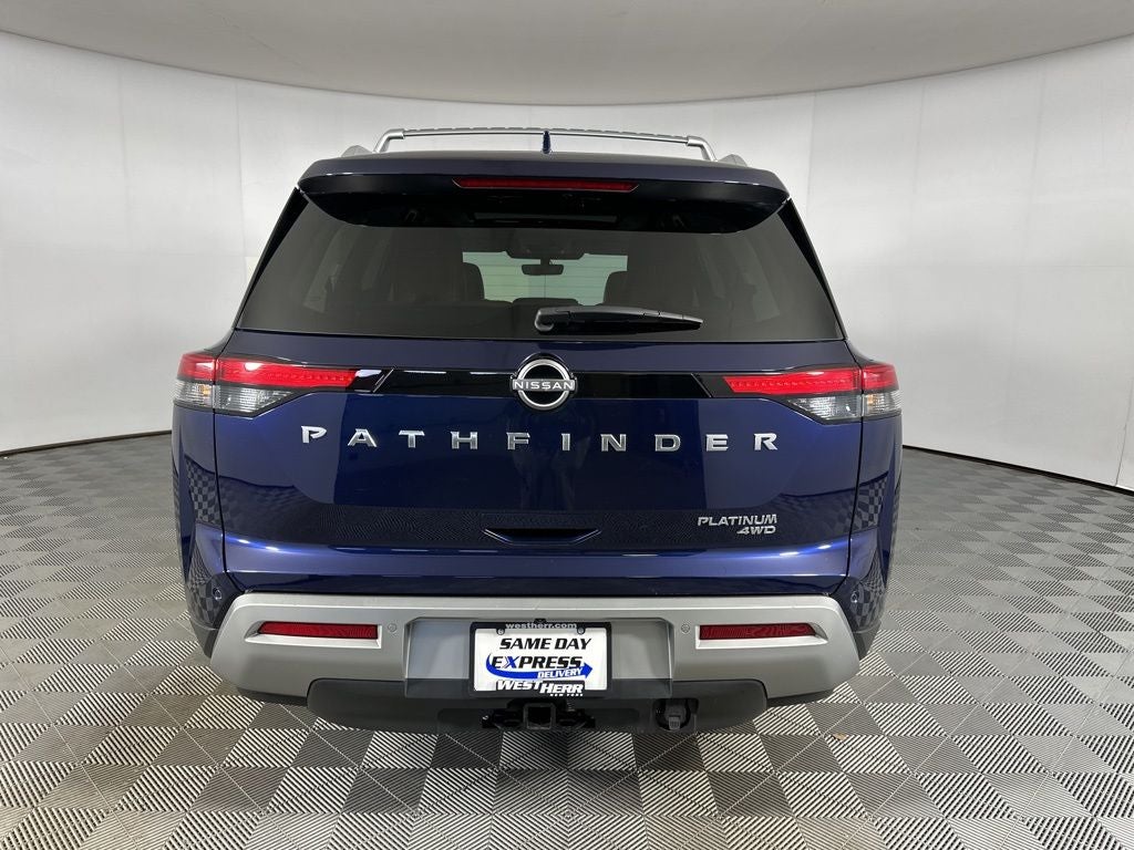 2024 Nissan Pathfinder Platinum