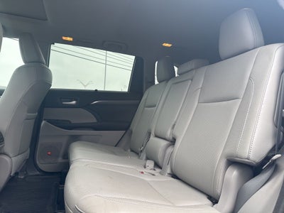 2017 Toyota Highlander Limited