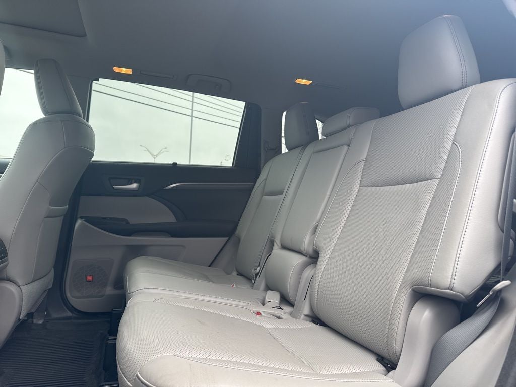 2017 Toyota Highlander Limited