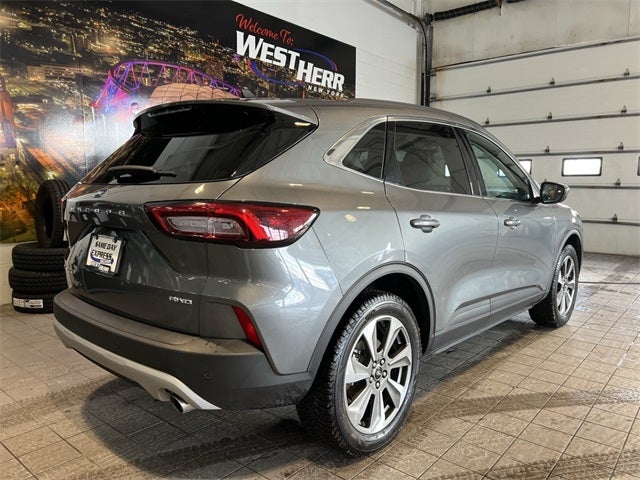 2025 Ford Escape Platinum