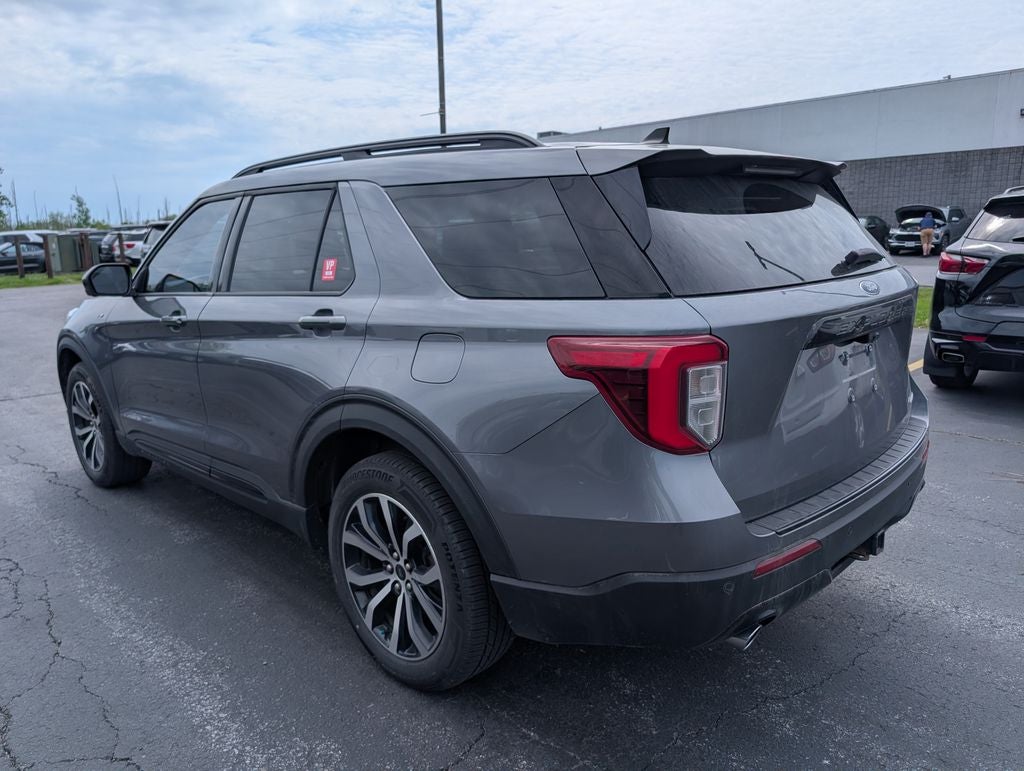 2022 Ford Explorer ST-Line