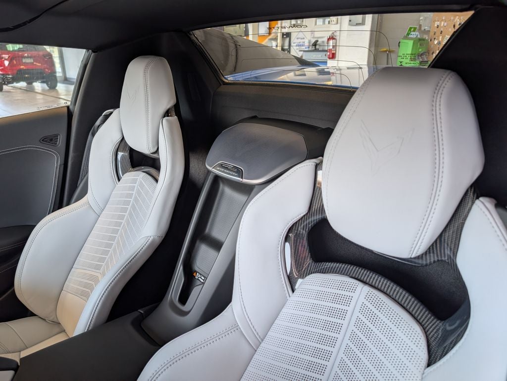 2024 Chevrolet Corvette Stingray 2LT