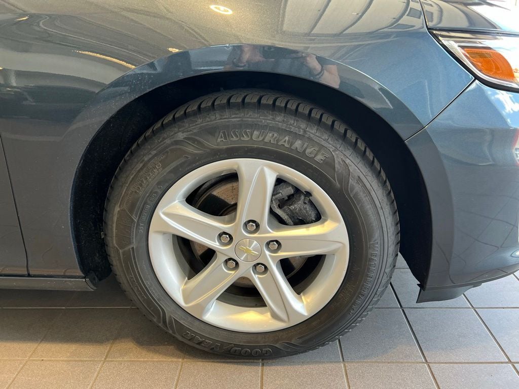 2020 Chevrolet Malibu LS 1LS