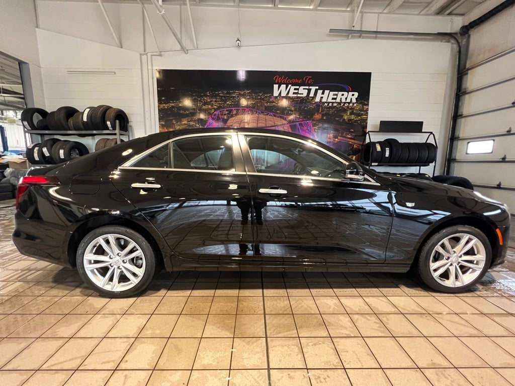 2021 Cadillac CT4 Luxury