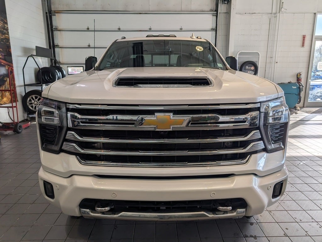 2024 Chevrolet Silverado 2500HD High Country