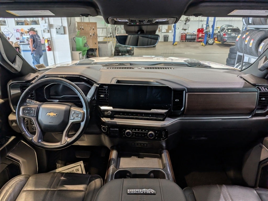2024 Chevrolet Silverado 2500HD High Country