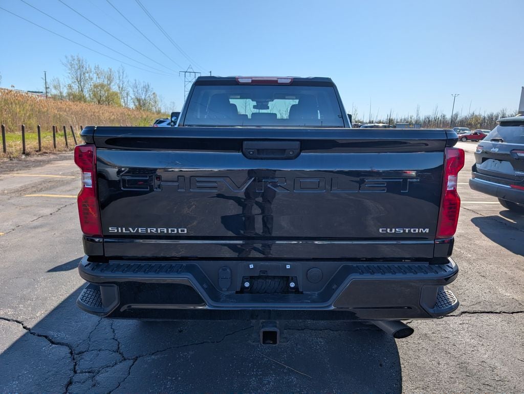 2024 Chevrolet Silverado 2500HD Custom