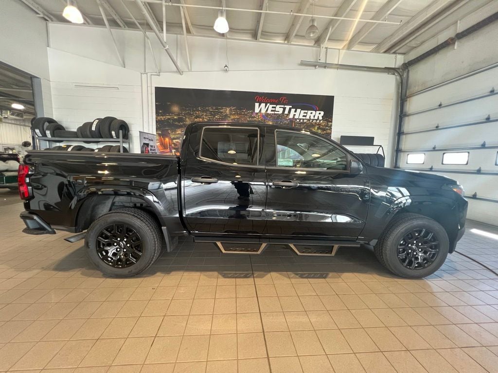 2025 Chevrolet Colorado Work Truck