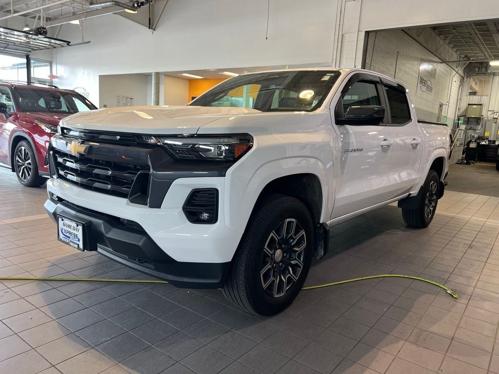 2024 Chevrolet Colorado LT