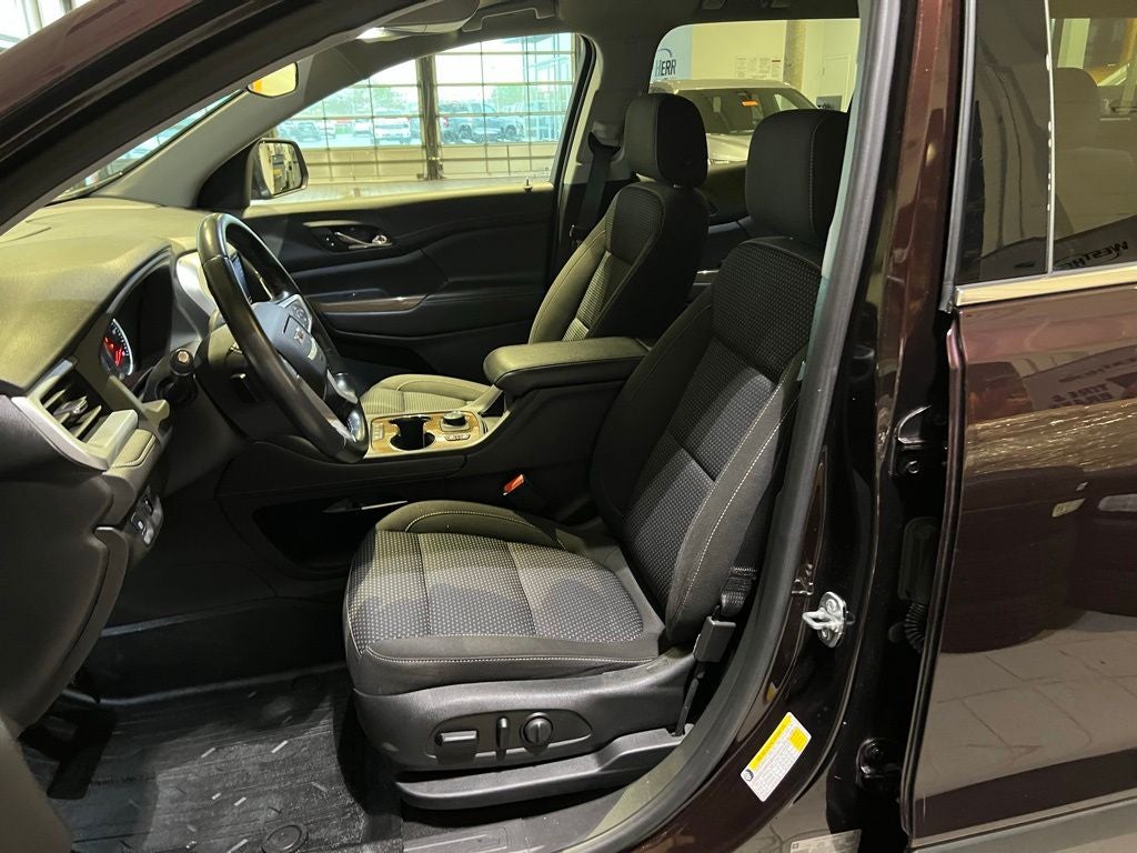 2020 GMC Acadia SLE