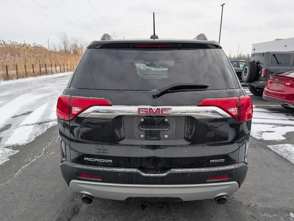 2019 GMC Acadia SLE-2