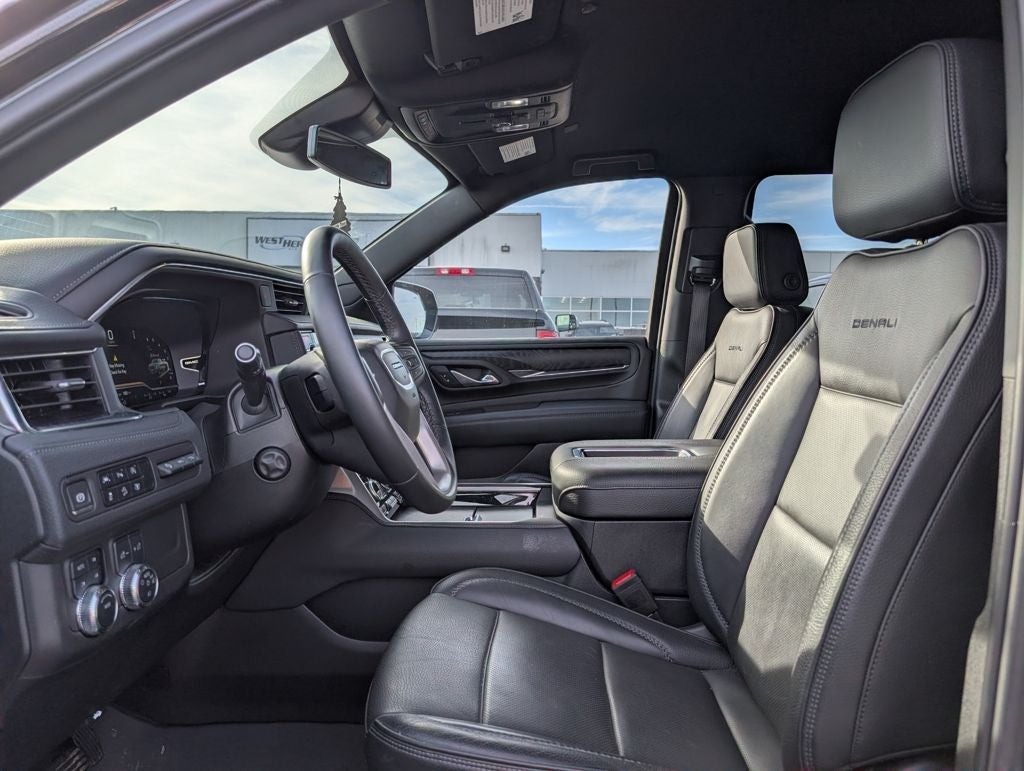 2024 GMC Yukon XL Denali