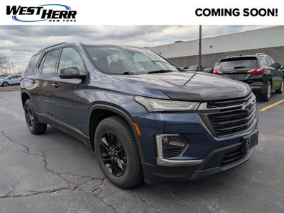 2022 Chevrolet Traverse LS