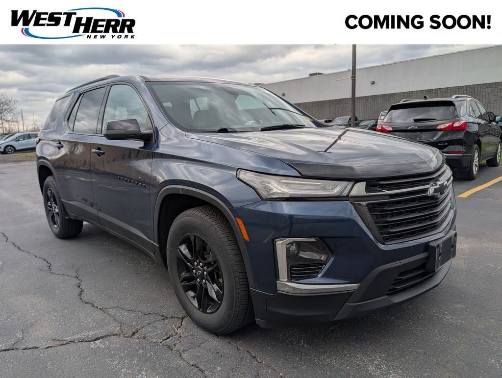 2022 Chevrolet Traverse LS