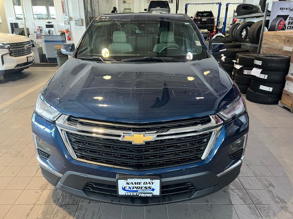 2023 Chevrolet Traverse LS