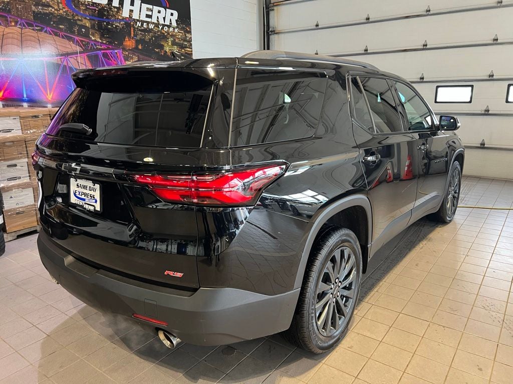 2023 Chevrolet Traverse RS