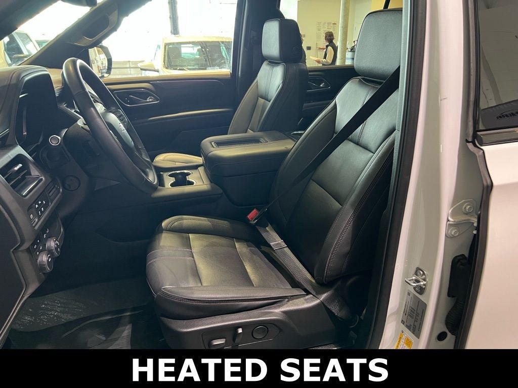 2023 Chevrolet Suburban RST