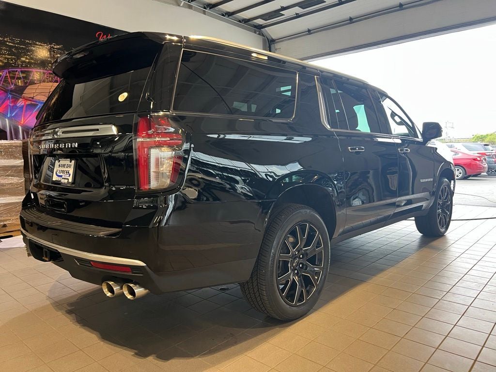 2023 Chevrolet Suburban High Country