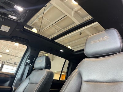 2023 Chevrolet Suburban High Country