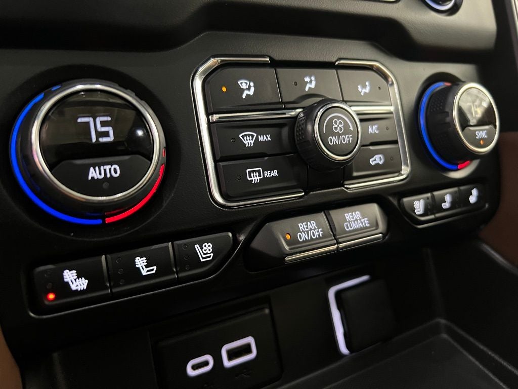 2024 Chevrolet Suburban High Country