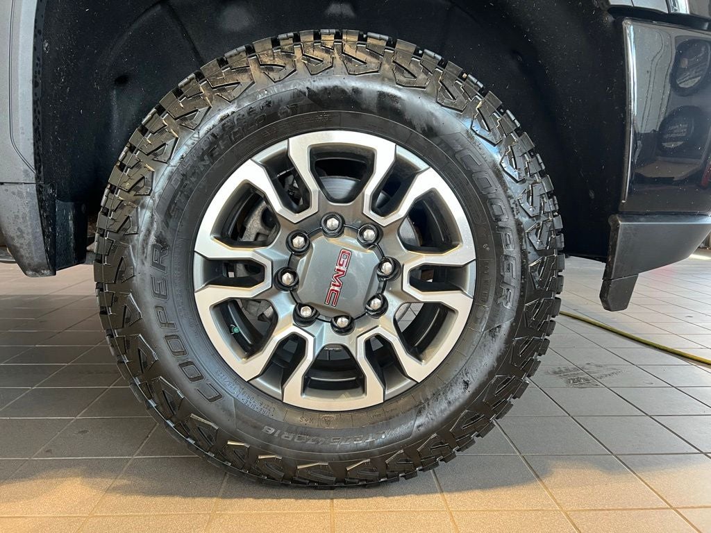 2022 GMC Sierra 2500HD AT4