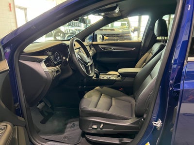 2025 Cadillac XT5 Luxury