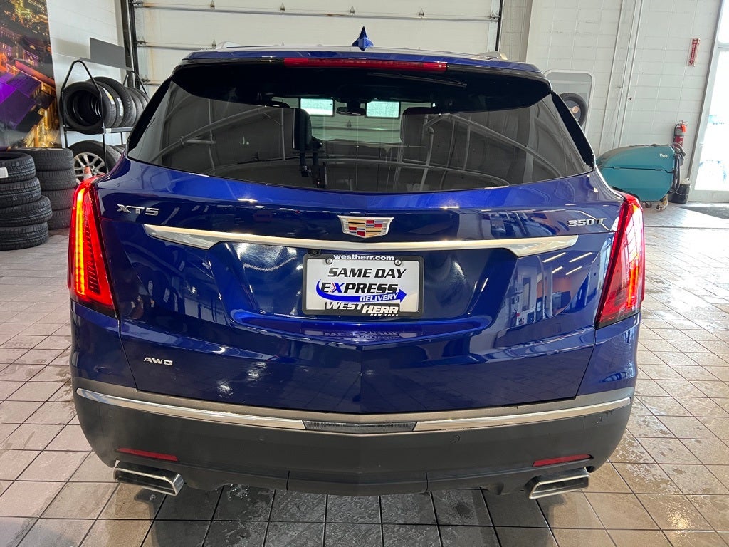 2025 Cadillac XT5 Luxury