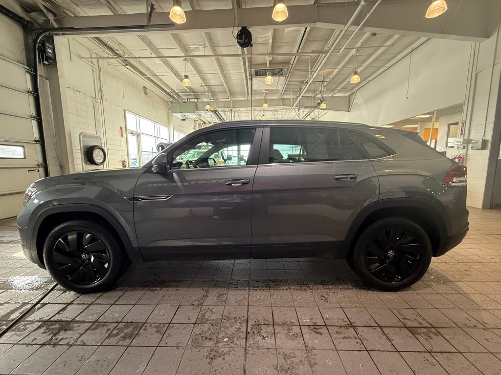 2024 Volkswagen Atlas Cross Sport 2.0T SE w/Technology