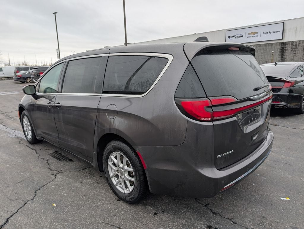 2023 Chrysler Pacifica Touring L
