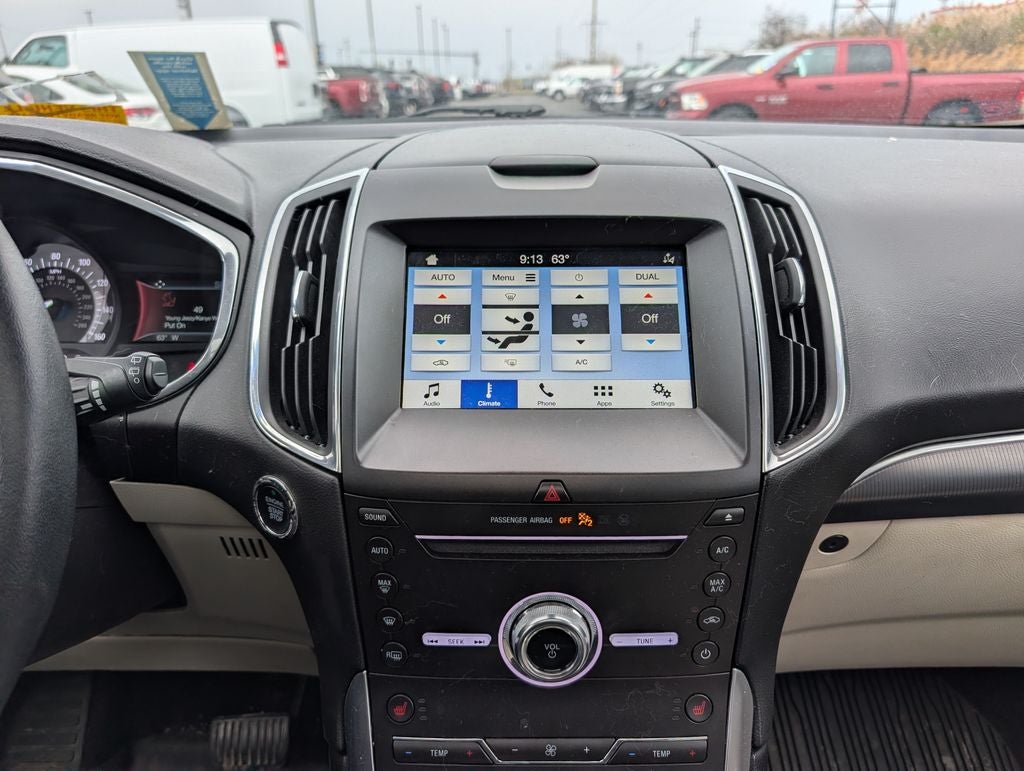 2019 Ford Edge Titanium