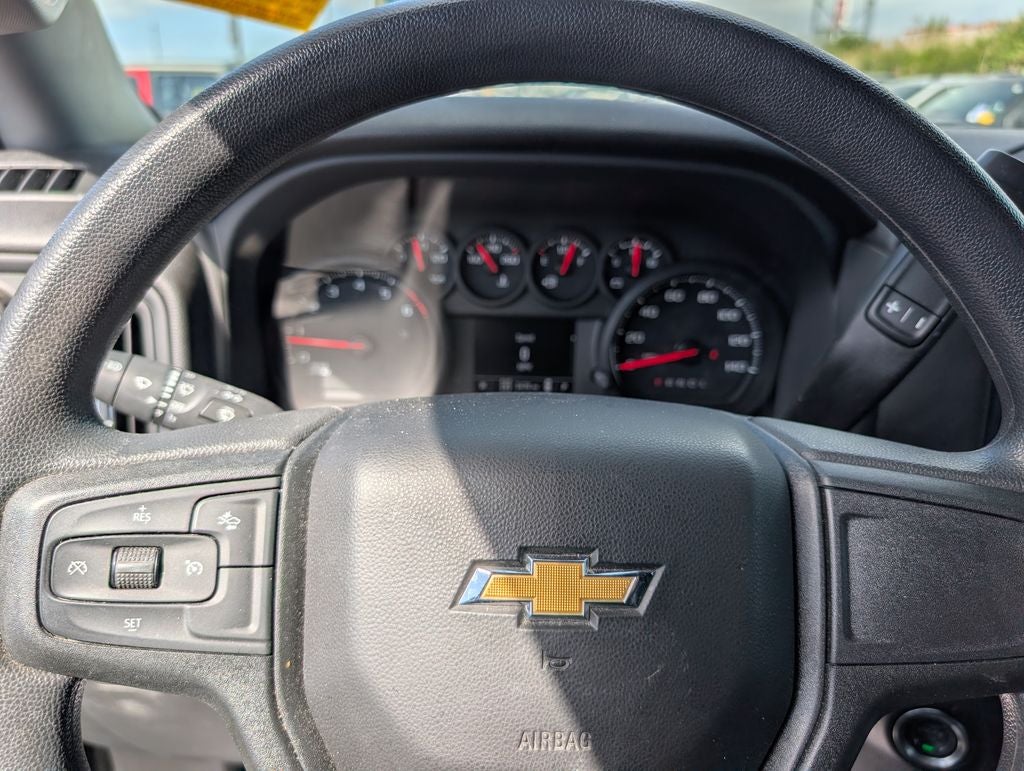 2025 Chevrolet Silverado 2500HD Custom