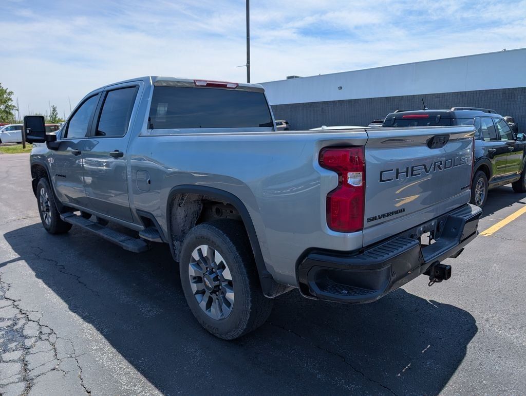 2024 Chevrolet Silverado 2500HD Custom