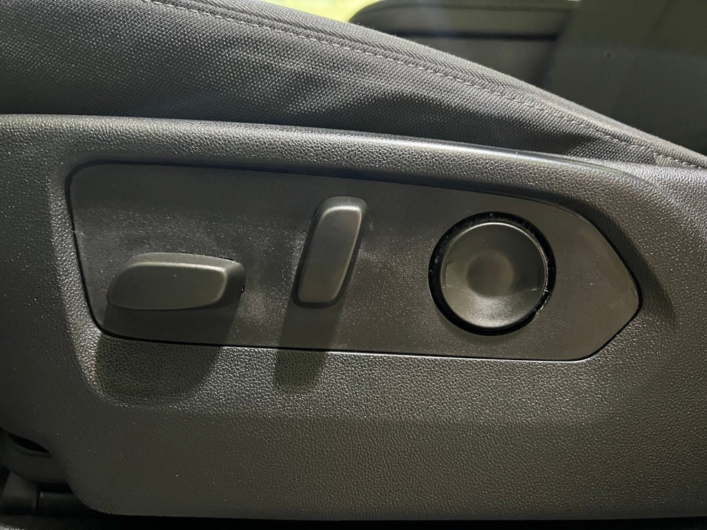 2022 Chevrolet Silverado 1500 LT LT1